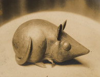 Maus, Messing getrieben